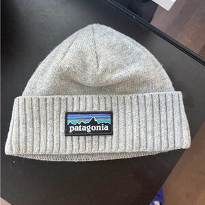 Patagonia Light Gray Knit Hat